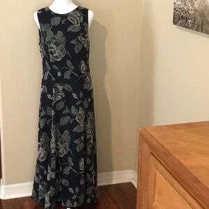 Kay Unger New York maxi dress.